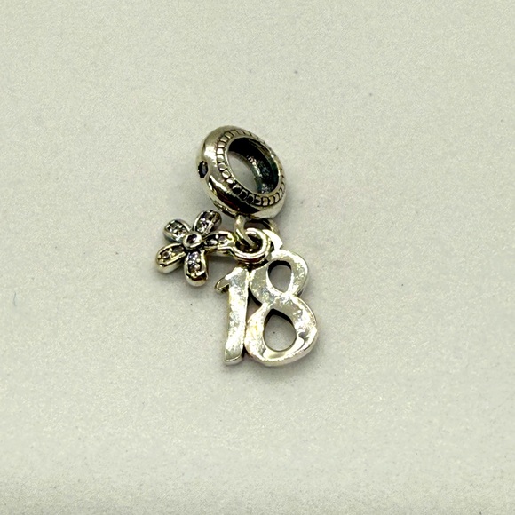 Sterling Silver “18” Dangle Charm with Flower Accent – Brand New - Picture 1 of 5